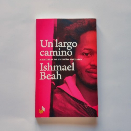 Un largo camino. Memorias de un niño soldado - Ishmael Beah - United Minds