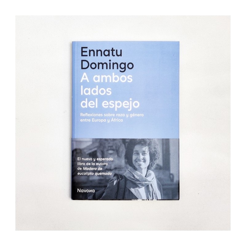 A ambos lados del espejo - Ennatu Domingo - The Lab_Oratory x United Minds