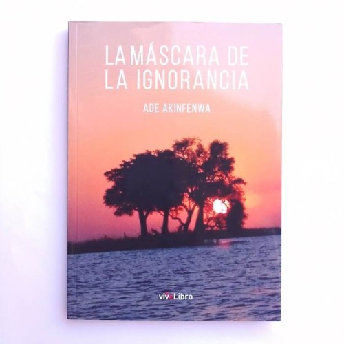 La Máscara de la ignorancia - Ade Akinfenwa